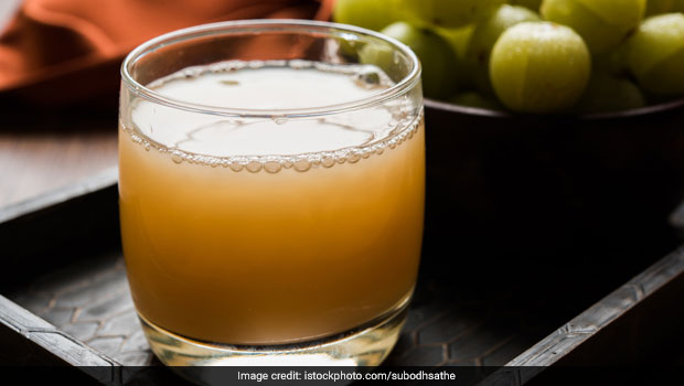 Detox Recipe: This 3-Ingredient Amla Drink May Help You Detox This Winter Season