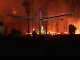 "Leave now": Australians Urged To Evacuate As "Catastrophic" Fires Loom "Leave now": Australians Urged To Evacuate As "Catastrophic" Fires Loom