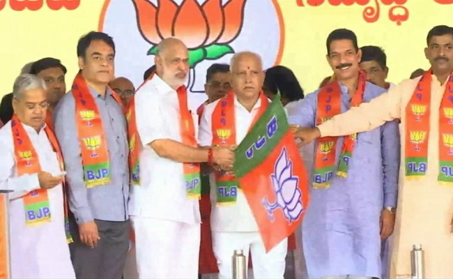 Day After Supreme Court Verdict, 16 Disqualified Karnataka MLAs Join BJP