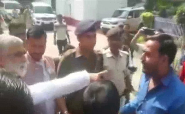 वादा याद दिलाने पर भड़के स्वास्थ्य राज्यमंत्री अश्विनी चौबे, वायरल हो रहा VIDEO