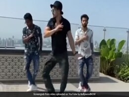 टाइगर श्रॉफ ने धमाकेदार डांस कर ऋतिक रोशन को दिया ट्रिब्यूट, Video हुआ वायरल टाइगर श्रॉफ ने धमाकेदार डांस कर ऋतिक रोशन को दिया ट्रिब्यूट, Video हुआ वायरल