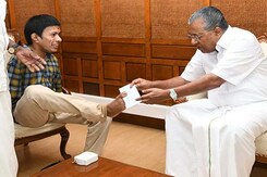 On 21st Birthday, Man With Disability Donates To Kerala Relief Fund On 21st Birthday, Man With Disability Donates To Kerala Relief Fund
