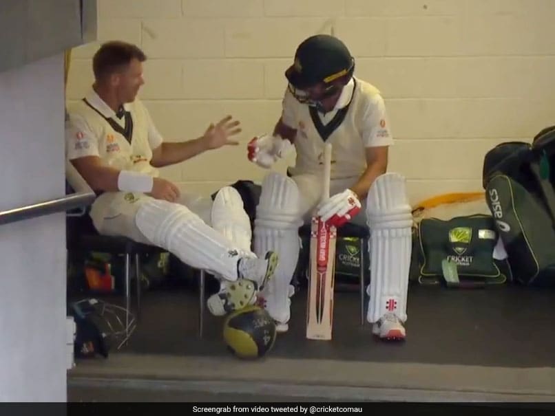 David Warner, Joe Burns Engage In Rock Paper Scissors Before Batting In 2nd Test Against Pakistan. Watch David Warner, Joe Burns Engage In Rock Paper Scissors Before Batting In 2nd Test Against Pakistan. Watch