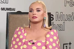 Katy Perry Decodes Social Media & Its Fame Katy Perry Decodes Social Media & Its Fame