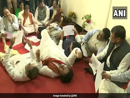 Assam Congress MLAs Lie Down Outside Assembly To Protest Citizens' List Assam Congress MLAs Lie Down Outside Assembly To Protest Citizens' List