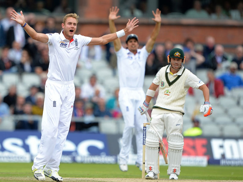 Fan Suggests Only Way To Get David Warner Out, It Makes Stuart Broad "Smile"