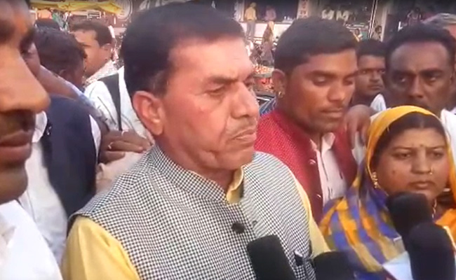 पुतला ही नहीं प्रज्ञा ठाकुर कभी यहां आईं तो साथ-साथ जिंदा जला भी दूंगा : कांग्रेस विधायक