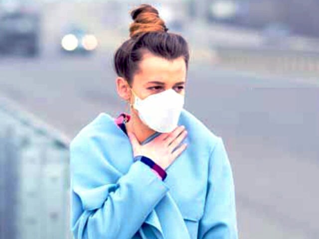 Noida Twin Towers Demolition: Wear a mask outdoors to reduce contact with the residual debris