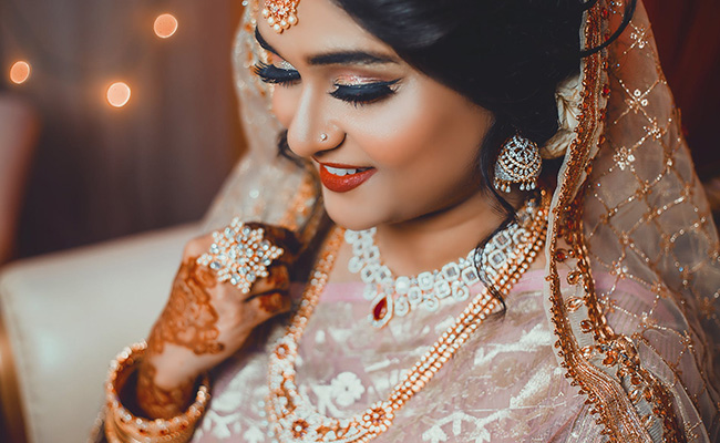 <i>Lehenga</i> Design 2019: 7 Best <i>Lehengas</i> To Pick From Amazon