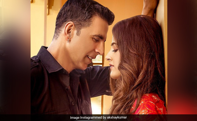 <I>Filhall</I> Poster: A Glimpse Of Akshay Kumar's First Music Video, Featuring Nupur Sanon