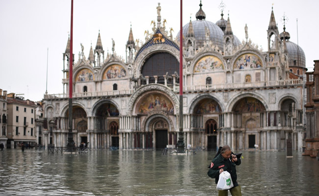 7 Major Venice Tourist Sites Damaged By Flooding