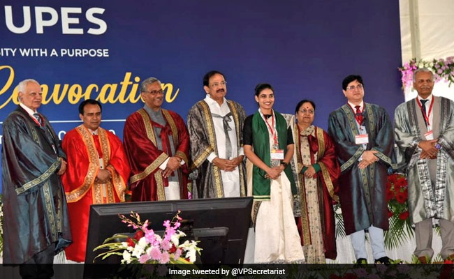 Vice President Venkaiah Naidu Asks Varsities To Produce "Future Ready" Professionals