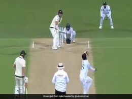 Aus Vs Pak: डेविड वॉर्नर ने मारा ऐसा शॉट, पाकिस्तानी फील्डर को नहीं दिखी गेंद, देखें Video Aus Vs Pak: डेविड वॉर्नर ने मारा ऐसा शॉट, पाकिस्तानी फील्डर को नहीं दिखी गेंद, देखें Video
