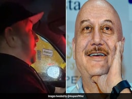 अनुपम खेर ने इटली के ड्राइवर से भारत के बारे में किया सवाल, फिर मिला यह धाकड़ जवाब- वायरल हुआ Video अनुपम खेर ने इटली के ड्राइवर से भारत के बारे में किया सवाल, फिर मिला यह धाकड़ जवाब- वायरल हुआ Video
