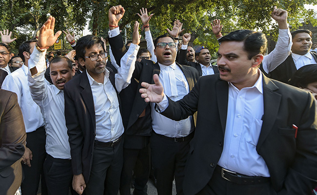 Lawyers In Delhi's District Courts Call Off Strike After Over 10 Days