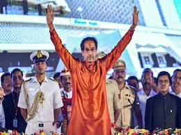 महाराष्ट्र में अब ठाकरे 'राज', उद्धव ठाकरे बने महाराष्ट्र के मुख्यमंत्री, तीनों पार्टियों के छह कैबिनेट मंत्रियों ने भी ली शपथ महाराष्ट्र में अब ठाकरे 'राज', उद्धव ठाकरे बने महाराष्ट्र के मुख्यमंत्री, तीनों पार्टियों के छह कैबिनेट मंत्रियों ने भी ली शपथ