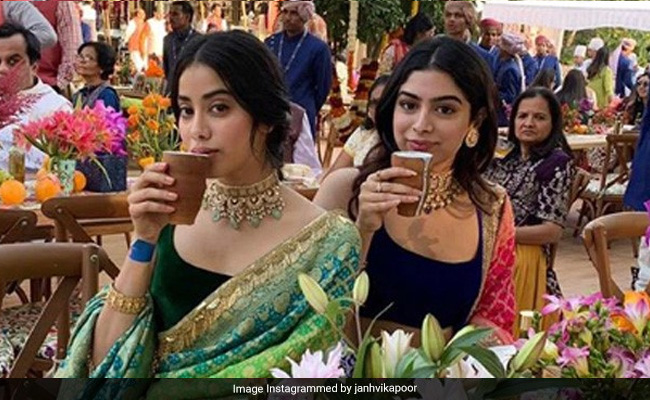 Janhvi Kapoor's Birthday Wish For Sister Khushi Shows Just How Much She Misses Her