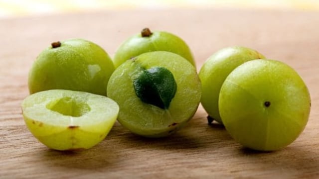 Benefits of Amla: The Indian gooseberry is a very versatile fruit which is in season during winter