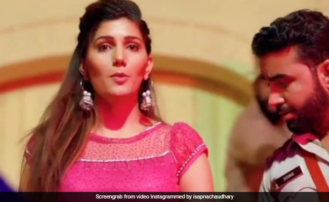 सपना चौधरी ने हरियाणवी सॉन्ग पर डांस से यूं मचाया धमाल, Video ने उड़ाया गरदा