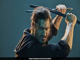 <I>Commando 3</i> Box Office Collection Day 1: Vidyut Jammwal's Film Makes A 'Decent' Score Of Rs 4.74 Crore <I>Commando 3</i> Box Office Collection Day 1: Vidyut Jammwal's Film Makes A 'Decent' Score Of Rs 4.74 Crore