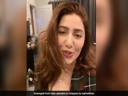 पाकिस्तान में आईफोन 11 प्रो मैक्स हुआ लॉन्च, तो माहिरा खान ने Video शेयर कर कही ये बात पाकिस्तान में आईफोन 11 प्रो मैक्स हुआ लॉन्च, तो माहिरा खान ने Video शेयर कर कही ये बात