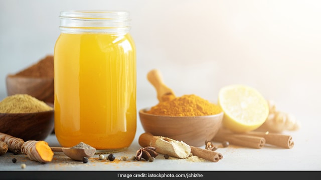 Weight loss tips: Starting your day with turmeric water can improve your digestion