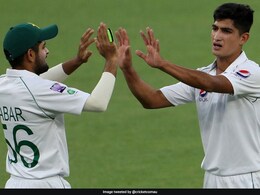 Waqar Younis Excited By Pakistan's Teenage Pacers Waqar Younis Excited By Pakistan's Teenage Pacers