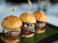 Quick Party Recipe: 4-Ingredient Cheesy Mushroom Sliders For Your Next House Party Quick Party Recipe: 4-Ingredient Cheesy Mushroom Sliders For Your Next House Party