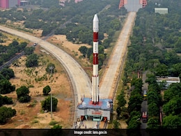 ISRO ने भारत के ‘कार्टोसैट-3’ और अमेरिका के 13 अन्य छोटे उपग्रहों को किया लॉन्च ISRO ने भारत के ‘कार्टोसैट-3’ और अमेरिका के 13 अन्य छोटे उपग्रहों को किया लॉन्च
