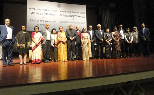 IIM Calcutta Alumni Gift 3 Crore To The Institute On 59th Foundation Day