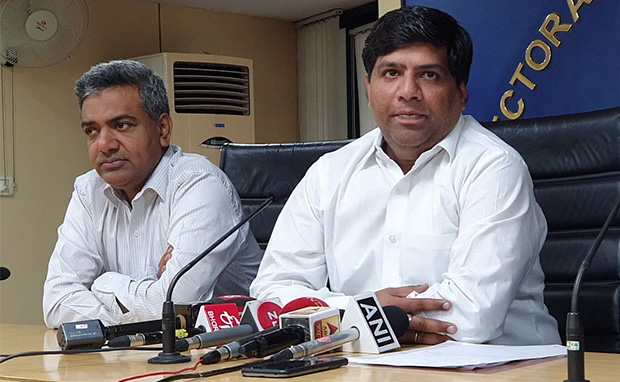 दिल्ली में पानी पर सियासत, गुणवत्ता जांच की टीम में AAP विधायक के नाम पर छिड़ा विवाद