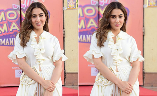 Sara Ali Khan Gives A Retro Spin To Ethnic Wear In A Ruffled <i>Kurta</i>