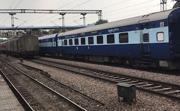 Tatkal Ticket Charges, Rules, Booking Timings Other Details Here Tatkal Ticket Charges, Rules, Booking Timings Other Details Here