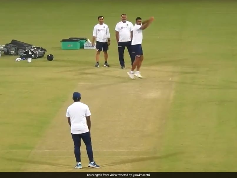 India vs Bangladesh: Ravichandran Ashwin Perfectly Mimics Sanath Jayasuriya India vs Bangladesh: Ravichandran Ashwin Perfectly Mimics Sanath Jayasuriya