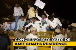 Congress Protests At Amit Shah's Home After Gandhis' SPG Security Dropped Congress Protests At Amit Shah's Home After Gandhis' SPG Security Dropped