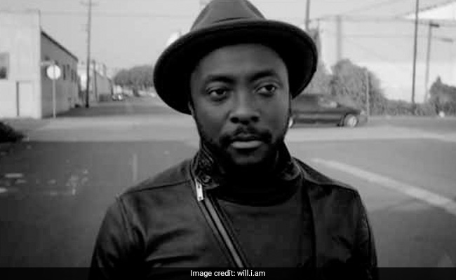 Black Eyed Peas Star Will.i.am Accuses Qantas Flight Attendant Of Racism