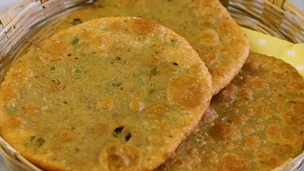 Winter Special: Make This Crispy And Delicious Matar Poori A Part Of Your Winter Diet