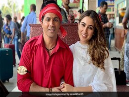 <I>Coolie No 1</i>: Sara Ali Khan Trolls Varun Dhawan For 'Trying To Steal' Her Caption <I>Coolie No 1</i>: Sara Ali Khan Trolls Varun Dhawan For 'Trying To Steal' Her Caption