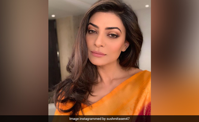 Sushmita Sen’s Birthday Cake Displayed Her Love For Shopping (Watch Video)