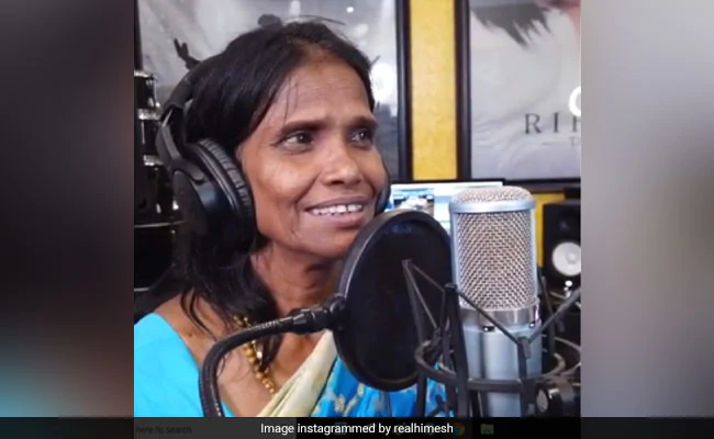 Ranu Mondal Tells Off Fan Who Tapped Her Shoulder. Attitude, Says Twitter