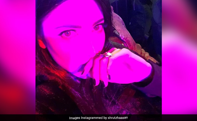 एक्ट्रेस श्रुति हासन ने पोस्ट की लेटेस्ट तस्वीर, फैन्स ने दिया यह रिएक्शन- देखें Pics