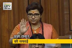 भोपाल से सांसद प्रज्ञा ठाकुर ने लोकसभा में दोबारा मांगी माफी भोपाल से सांसद प्रज्ञा ठाकुर ने लोकसभा में दोबारा मांगी माफी