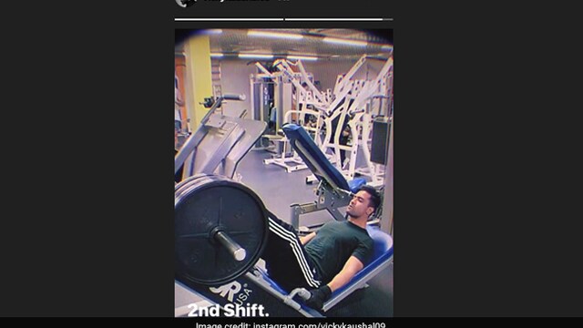 Vicky Kaushal shares a video of performing leg press