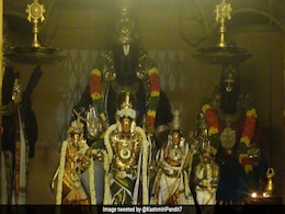 Vivah Panchami 2019: आज है विवाह पंचमी, जानिए शुभ मुहूर्त, पूजा विधि , कथा और महत्व Vivah Panchami 2019: आज है विवाह पंचमी, जानिए शुभ मुहूर्त, पूजा विधि , कथा और महत्व