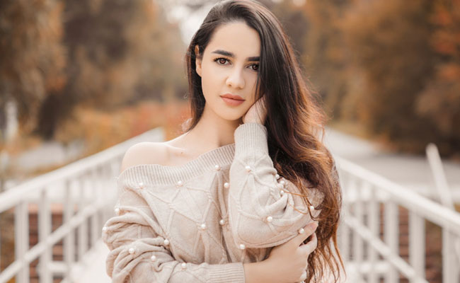 Sweater Weather: 11 Trendy Sweaters From Myntra To Stay Winter Ready