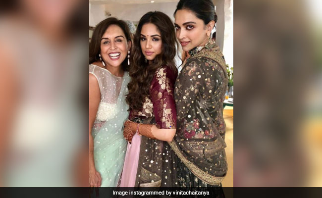 This Pic Of Deepika Padukone From A Friend's Wedding Is Crazy Viral