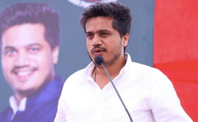 Money Laundering Case : एनसीपी विधायक रोहित पवार से ईडी ने आठ घंटे तक की पूछताछ