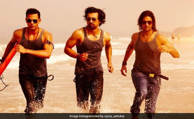 '<I>Baywatch</I> Audition Rejects' Rannvijay Singha, Purab Kohli And Cyrus Sahukar Are Killing It In This ROFL Throwback Pic