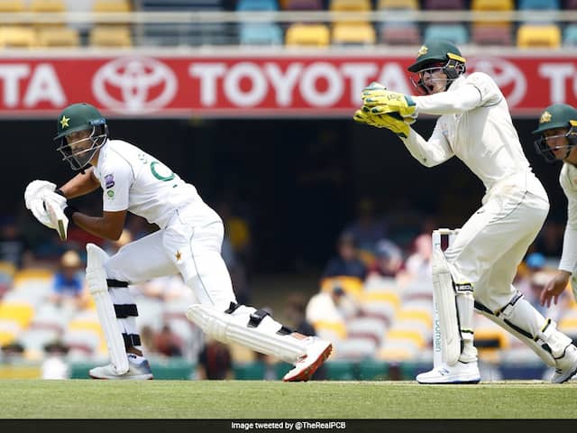 Australia vs Pakistan, 1st Test: Australia bowl Pakistan out for 240 Australia vs Pakistan, 1st Test: Australia bowl Pakistan out for 240