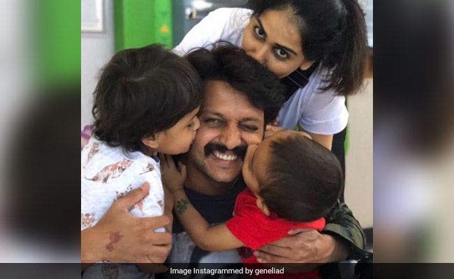 On Riteish Deshmukh's Birthday, Wife Genelia D'Souza Says: 'I'm Always In The Mood For You'